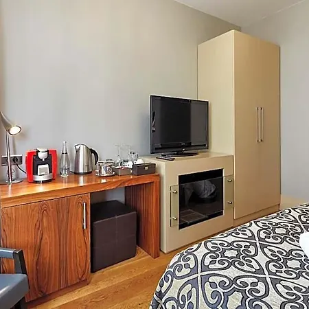 Taksim Prelude Szálloda 3*