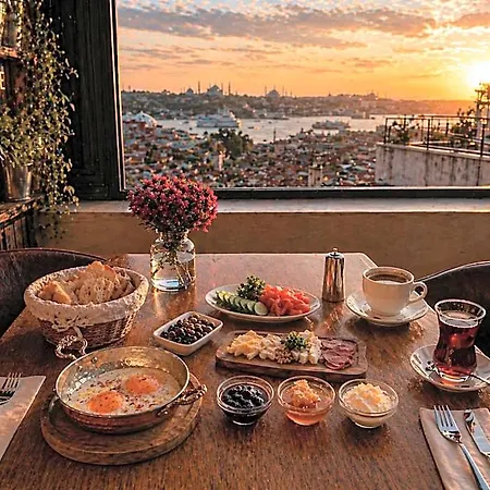 Taksim Prelude Szálloda 3*