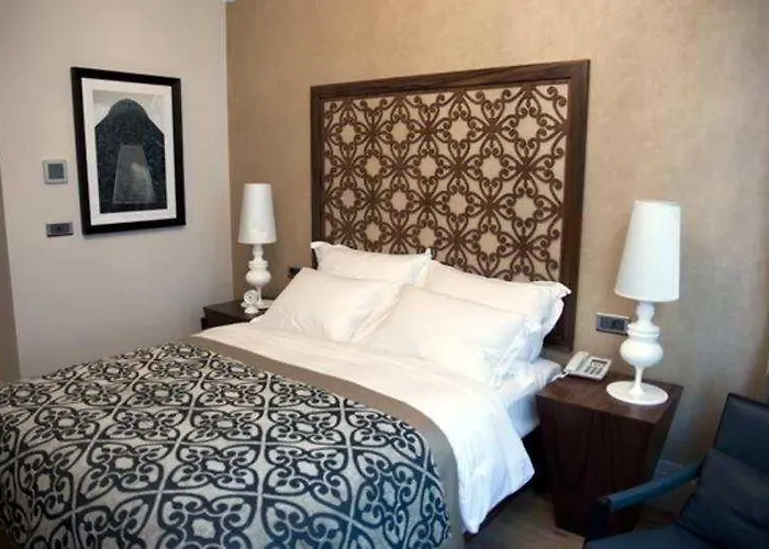 塔克西姆普瑞路德酒店