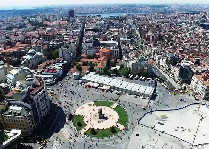 塔克西姆普瑞路德酒店 伊斯坦布尔