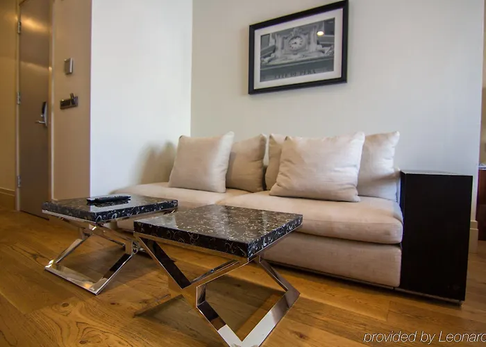 塔克西姆普瑞路德酒店 3*