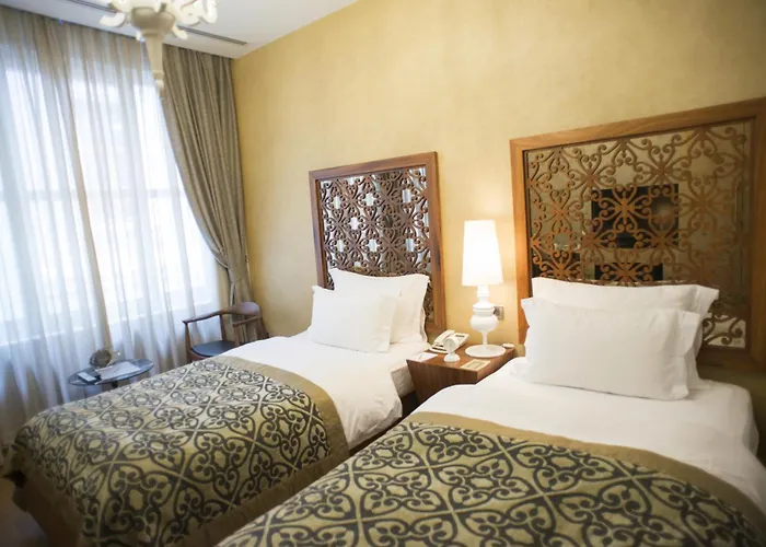 塔克西姆普瑞路德酒店 3*