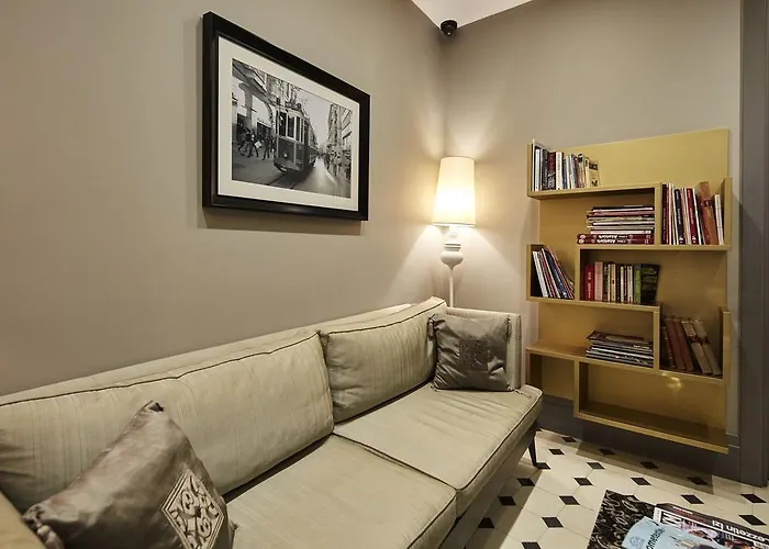 酒店 塔克西姆普瑞路德酒店 3*