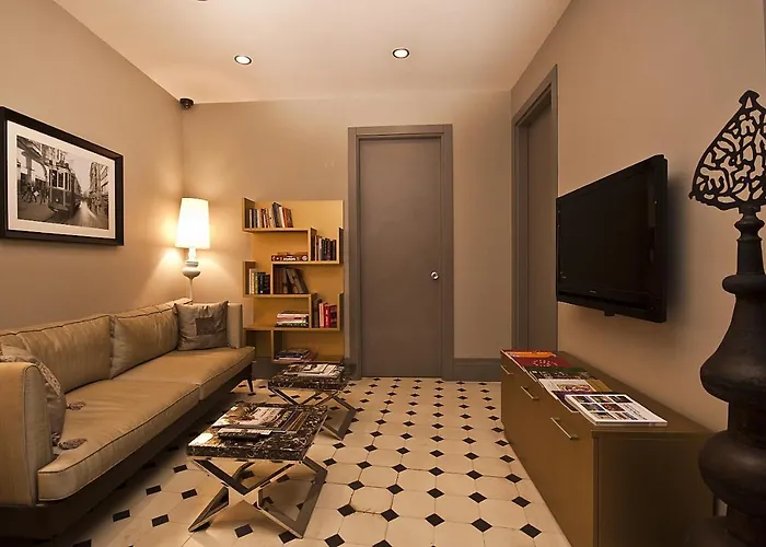 塔克西姆普瑞路德酒店 酒店 3*